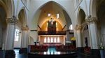 Het_transparante_liturgisch_centrum_van_de_abdijkerk